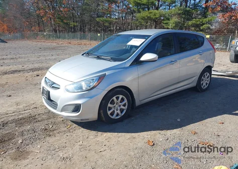 2013 Hyundai Accent Gs from USA, damaged, VIN KMHCT5AE9DU132115